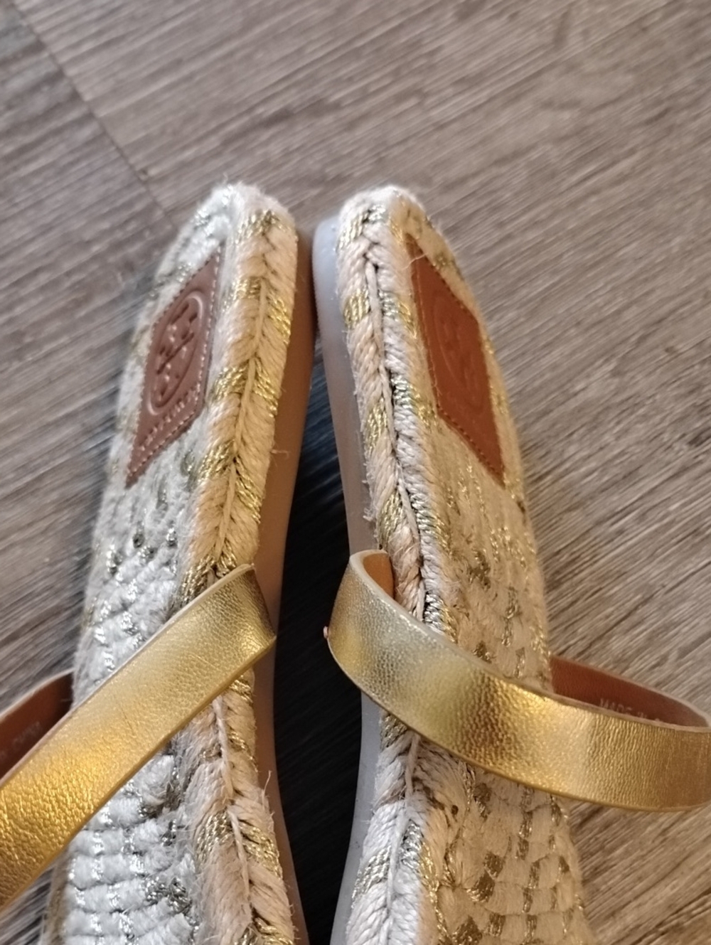Tory Burch Two Band Slides - Picture 5 of 12